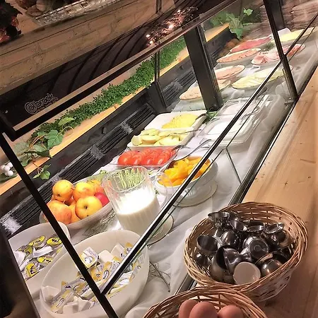 Palanka Hotell 3*